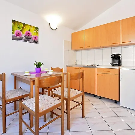 Marica Otel Vodice